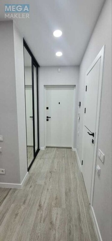 Оренда 2 кімнатної квартири, <a class="location-link" href="/kiev/" title="Недвижимость Київ">Київ</a>, <a class="location-link" href="/kiev/goloseevskij/" title="Недвижимость Голосіївський район">Голосіївський р-н</a>, Братъев Шеметов ул., 10/8 (изображение 2)