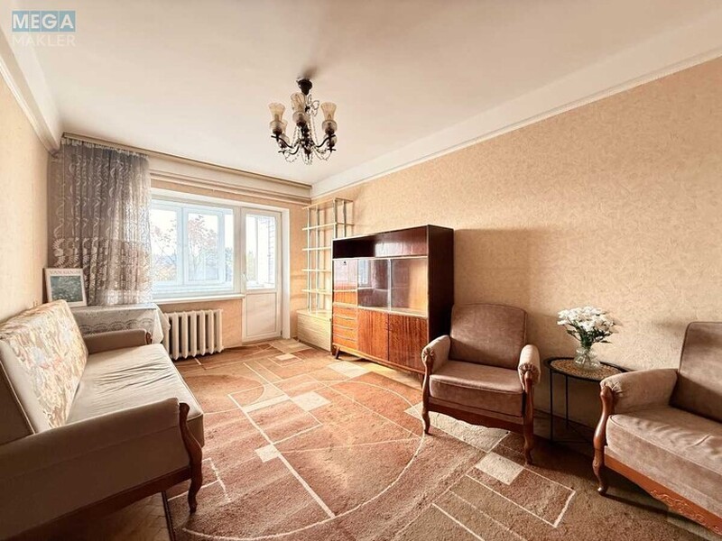 Продаж 2 кімнатної квартири (46/31/7,5), 5 пов. 5 пов. будинку, <a class="location-link" href="/kiev/" title="Недвижимость Київ">Київ</a>, <a class="location-link" href="/kiev/shevchenkovskij/" title="Недвижимость Шевченківський район">Шевченківський р-н</a>, Данила Щербаківського вул., 60Б (изображение 4)