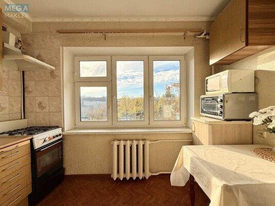 Продаж 2 кімнатної квартири (46/31/7,5), 5 пов. 5 пов. будинку, <a class="location-link" href="/kiev/" title="Недвижимость Київ">Київ</a>, <a class="location-link" href="/kiev/shevchenkovskij/" title="Недвижимость Шевченківський район">Шевченківський р-н</a>, Данила Щербаківського вул., 60Б (изображение 14)
