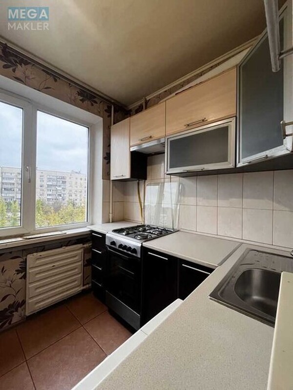 Продаж 3 кімнатної квартири (69/48/7,4), 6 пов. 9 пов. будинку, <a class="location-link" href="/kiev/" title="Недвижимость Київ">Київ</a>, <a class="location-link" href="/kiev/dneprovskij/" title="Недвижимость Дніпровський район">Дніпровський р-н</a>, Романа Шухевича просп., 26в (изображение 2)