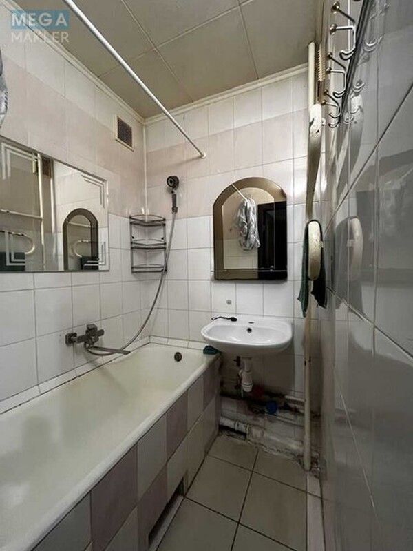 Продаж 3 кімнатної квартири (69/48/7,4), 6 пов. 9 пов. будинку, <a class="location-link" href="/kiev/" title="Недвижимость Київ">Київ</a>, <a class="location-link" href="/kiev/dneprovskij/" title="Недвижимость Дніпровський район">Дніпровський р-н</a>, Романа Шухевича просп., 26в (изображение 17)