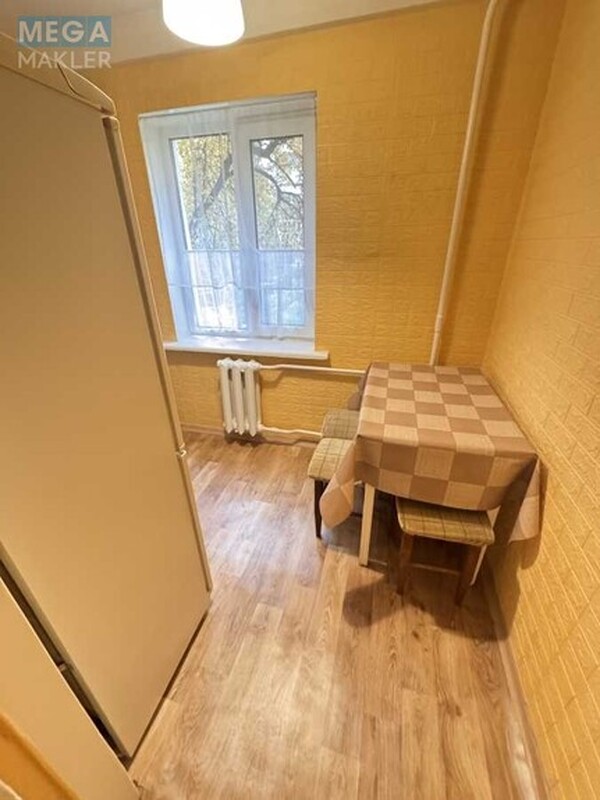 Оренда 1 кімнатної квартири, <a class="location-link" href="/kiev/" title="Недвижимость Київ">Київ</a>, <a class="location-link" href="/kiev/podolskij/" title="Недвижимость Подільський район">Подільський р-н</a>, Краснопольская ул., 21 (изображение 2)