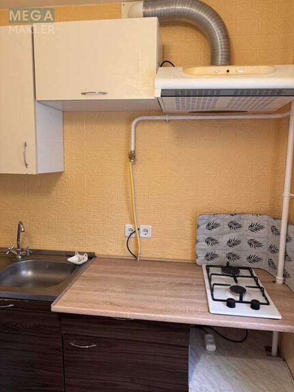 Оренда 1 кімнатної квартири, <a class="location-link" href="/kiev/" title="Недвижимость Київ">Київ</a>, <a class="location-link" href="/kiev/podolskij/" title="Недвижимость Подільський район">Подільський р-н</a>, Краснопольская ул., 21 (изображение 4)