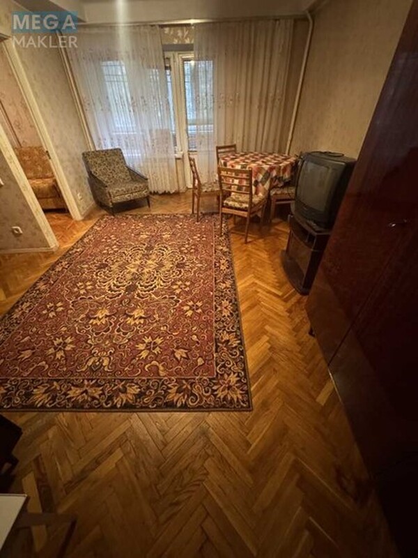 Оренда 2 кімнатної квартири, <a class="location-link" href="/kiev/" title="Недвижимость Київ">Київ</a>, <a class="location-link" href="/kiev/podolskij/" title="Недвижимость Подільський район">Подільський р-н</a>, Правды просп., 96 (изображение 7)