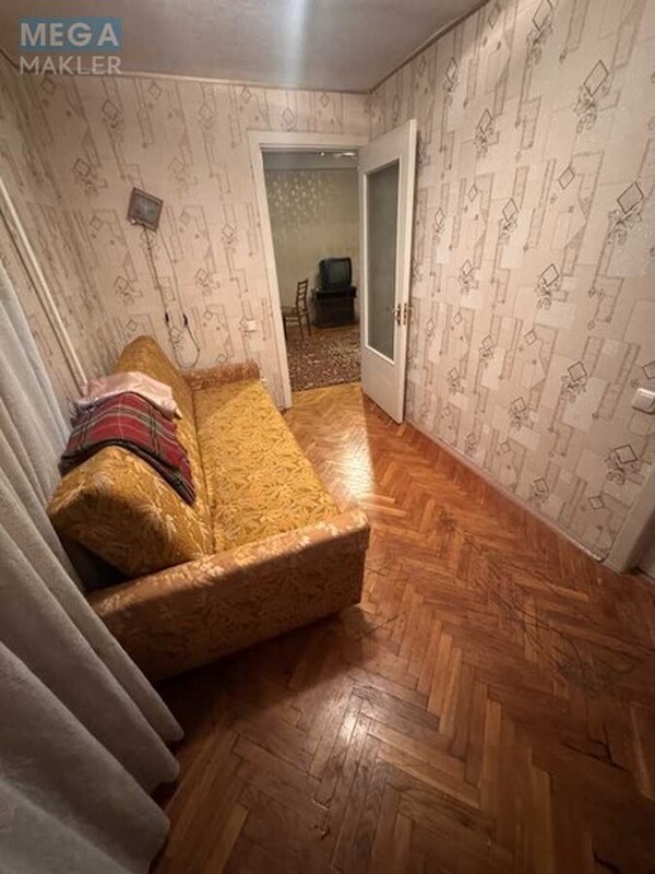 Оренда 2 кімнатної квартири, <a class="location-link" href="/kiev/" title="Недвижимость Київ">Київ</a>, <a class="location-link" href="/kiev/podolskij/" title="Недвижимость Подільський район">Подільський р-н</a>, Правды просп., 96 (изображение 8)