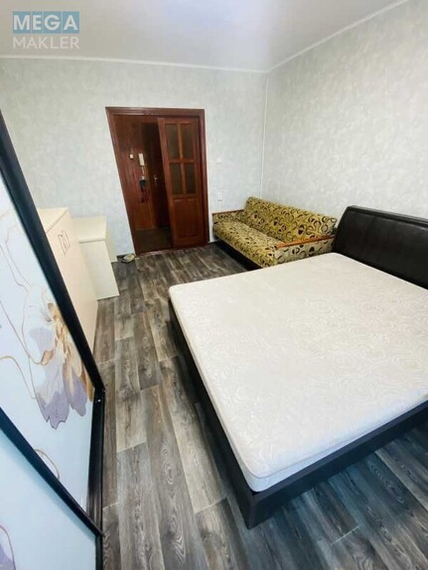 Оренда 2 кімнатної квартири, <a class="location-link" href="/kiev/" title="Недвижимость Київ">Київ</a>, <a class="location-link" href="/kiev/darnickij/" title="Недвижимость Дарницький район">Дарницький р-н</a>, Декабристов ул., 9А (изображение 7)