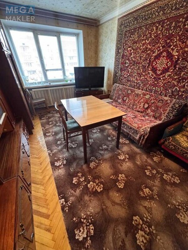 Оренда 2 кімнатної квартири, <a class="location-link" href="/kiev/" title="Недвижимость Київ">Київ</a>, <a class="location-link" href="/kiev/goloseevskij/" title="Недвижимость Голосіївський район">Голосіївський р-н</a>, Науки просп., 24 (изображение 3)