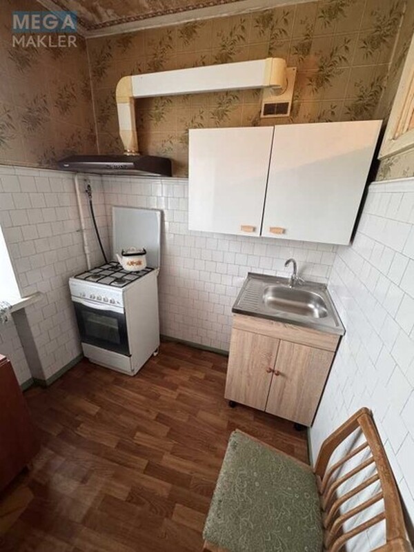 Оренда 2 кімнатної квартири, <a class="location-link" href="/kiev/" title="Недвижимость Київ">Київ</a>, <a class="location-link" href="/kiev/goloseevskij/" title="Недвижимость Голосіївський район">Голосіївський р-н</a>, Науки просп., 24 (изображение 12)