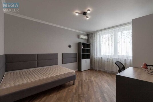 Оренда 4 кімнатні квартири, <a class="location-link" href="/kiev/" title="Недвижимость Київ">Київ</a>, <a class="location-link" href="/kiev/darnickij/" title="Недвижимость Дарницький район">Дарницький р-н</a>, Єлизавети Чавдар вул., 3 (изображение 14)