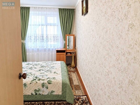 Продаж 2 кімнатної квартири (45/25/7), 9 пов. 10 пов. будинку, <a class="location-link" href="/odessa/" title="Недвижимость Одеса">Одеса</a>, <a class="location-link" href="/odessa/malinovskij/" title="Недвижимость Малиновський район">Малиновський р-н</a>, Промышленная, 22 (изображение 10)