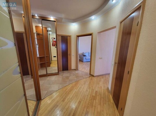 Оренда 3 кімнатної квартири, <a class="location-link" href="/kiev/" title="Недвижимость Київ">Київ</a>, <a class="location-link" href="/kiev/obolonskij/" title="Недвижимость Оболонський район">Оболонський р-н</a>, Героев Сталинграда просп., 24 (изображение 8)