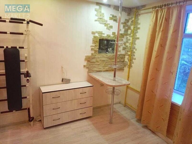 Оренда 3 кімнатної квартири, <a class="location-link" href="/kiev/" title="Недвижимость Київ">Київ</a>, <a class="location-link" href="/kiev/svyatoshinskij/" title="Недвижимость Святошинський район">Святошинський р-н</a>, Василия Степанченко ул., 3 (изображение 4)