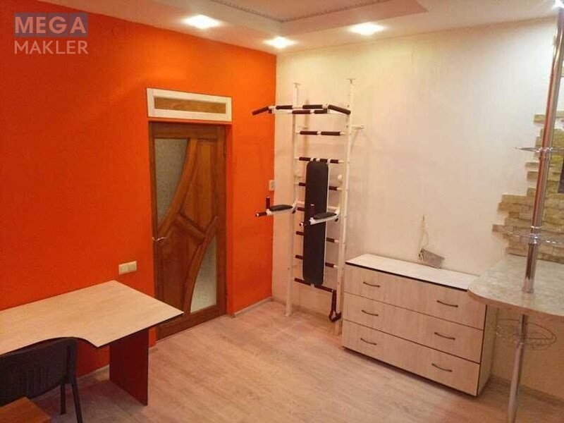 Оренда 3 кімнатної квартири, <a class="location-link" href="/kiev/" title="Недвижимость Київ">Київ</a>, <a class="location-link" href="/kiev/svyatoshinskij/" title="Недвижимость Святошинський район">Святошинський р-н</a>, Василия Степанченко ул., 3 (изображение 5)