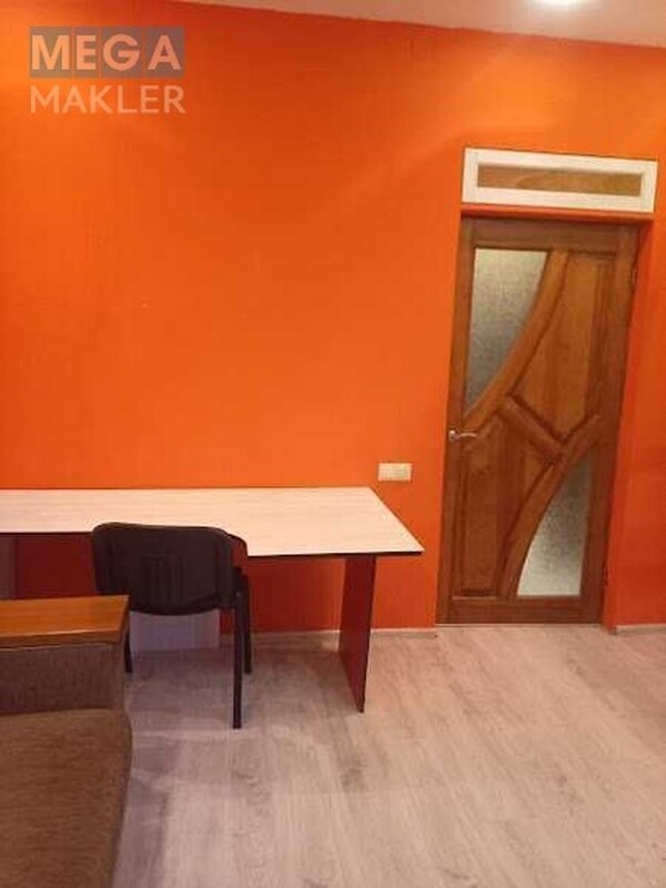 Оренда 3 кімнатної квартири, <a class="location-link" href="/kiev/" title="Недвижимость Київ">Київ</a>, <a class="location-link" href="/kiev/svyatoshinskij/" title="Недвижимость Святошинський район">Святошинський р-н</a>, Василия Степанченко ул., 3 (изображение 7)
