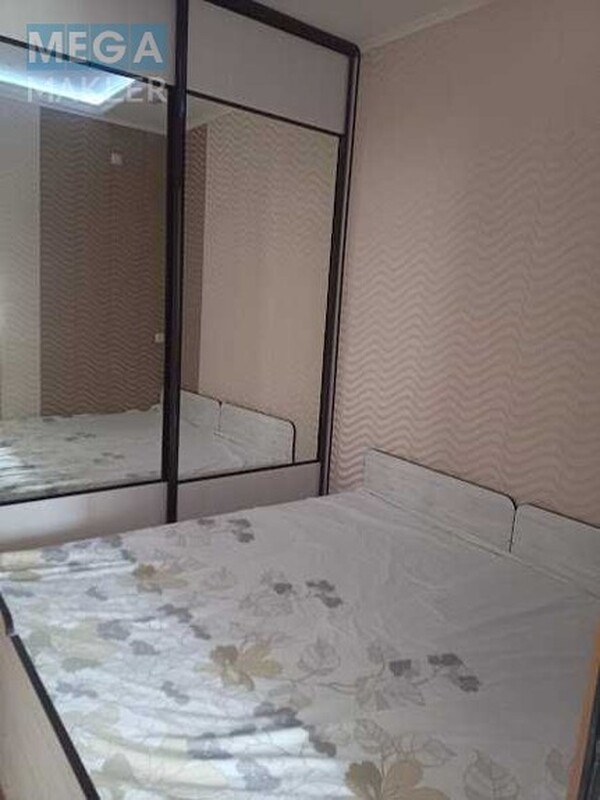 Оренда 3 кімнатної квартири, <a class="location-link" href="/kiev/" title="Недвижимость Київ">Київ</a>, <a class="location-link" href="/kiev/svyatoshinskij/" title="Недвижимость Святошинський район">Святошинський р-н</a>, Василия Степанченко ул., 3 (изображение 10)