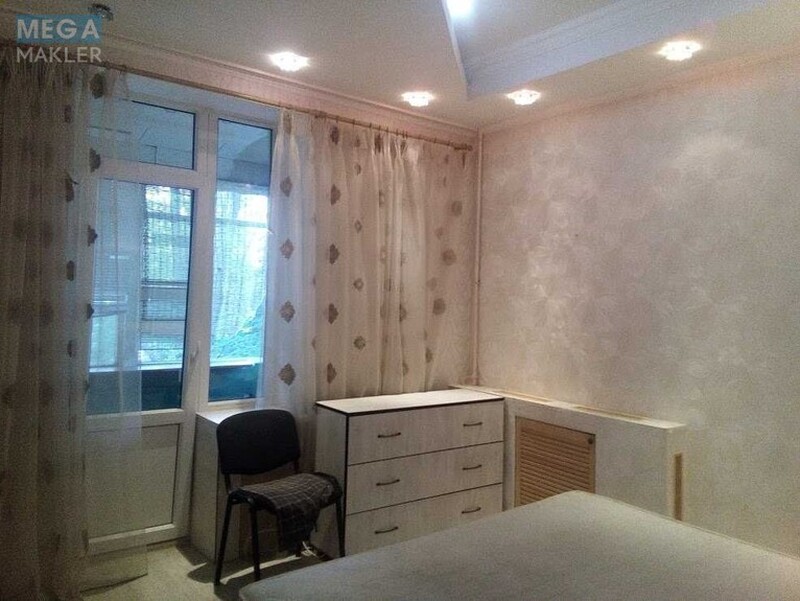 Оренда 3 кімнатної квартири, <a class="location-link" href="/kiev/" title="Недвижимость Київ">Київ</a>, <a class="location-link" href="/kiev/svyatoshinskij/" title="Недвижимость Святошинський район">Святошинський р-н</a>, Василия Степанченко ул., 3 (изображение 15)