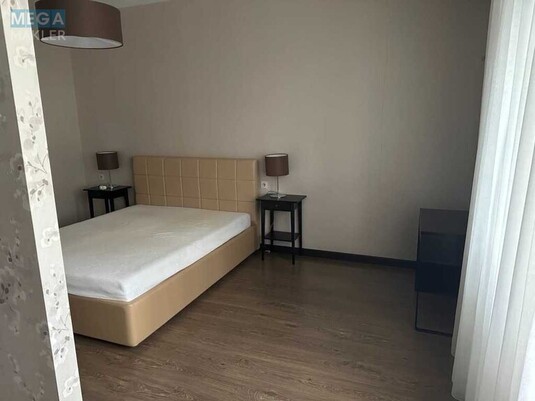Продаж 2 кімнатної квартири (93/55/20), 3 пов. 27 пов. будинку, <a class="location-link" href="/kiev/" title="Недвижимость Київ">Київ</a>, <a class="location-link" href="/kiev/pecherskij/" title="Недвижимость Печерський район">Печерський р-н</a>, Щорса ул., 44а (изображение 8)