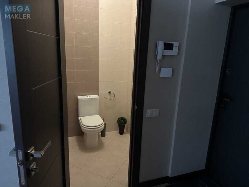 Продаж 2 кімнатної квартири (93/55/20), 3 пов. 27 пов. будинку, <a class="location-link" href="/kiev/" title="Недвижимость Київ">Київ</a>, <a class="location-link" href="/kiev/pecherskij/" title="Недвижимость Печерський район">Печерський р-н</a>, Щорса ул., 44а (изображение 14)