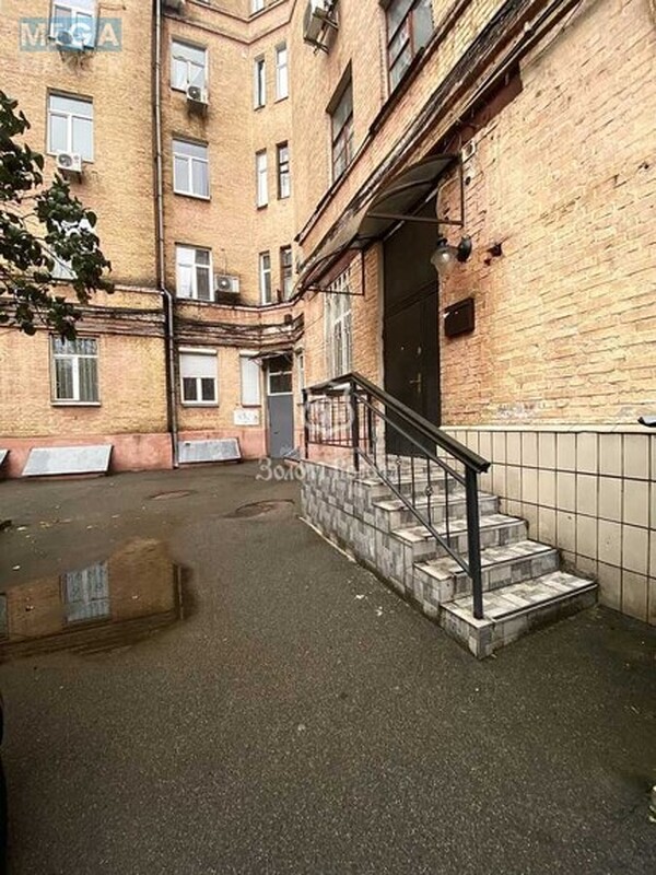 Продаж 1 кімнатної квартири (50/35/6), 1 пов. 5 пов. будинку, <a class="location-link" href="/kiev/" title="Недвижимость Київ">Київ</a>, <a class="location-link" href="/kiev/pecherskij/" title="Недвижимость Печерський район">Печерський р-н</a>, Інститутська вул., 24/7 (изображение 15)