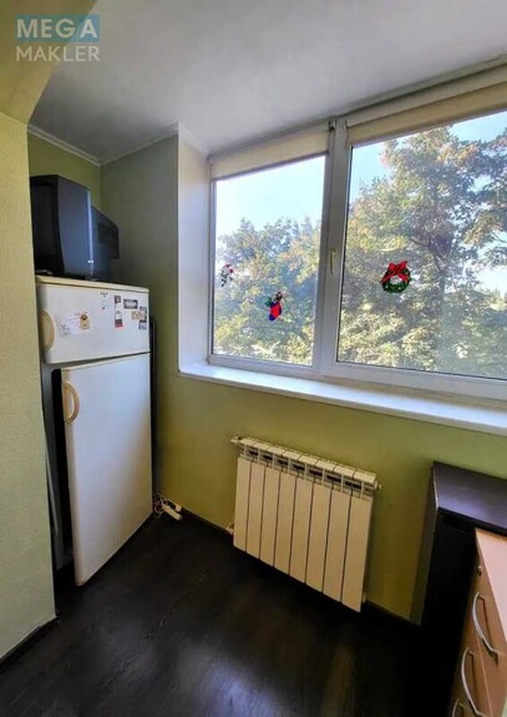 Оренда 1 кімнатної квартири, <a class="location-link" href="/kiev/" title="Недвижимость Київ">Київ</a>, <a class="location-link" href="/kiev/solomenskij/" title="Недвижимость Солом'янський район">Солом'янський р-н</a>, Героїв Севастополя вул., 23 (изображение 9)