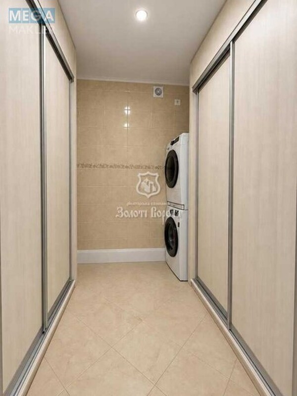 Продаж 4 кімнатної квартири (159,8/91,9/18), 7 пов. 9 пов. будинку, <a class="location-link" href="/kiev/" title="Недвижимость Київ">Київ</a>, <a class="location-link" href="/kiev/dneprovskij/" title="Недвижимость Дніпровський район">Дніпровський р-н</a>, Раїси Окіпної вул., 4 (изображение 12)