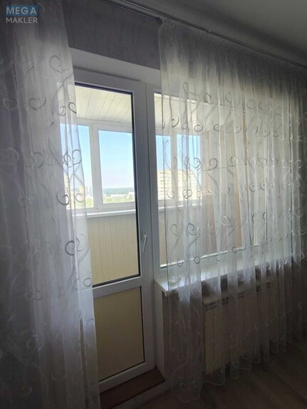 Продаж 3 кімнатної квартири (72,9/?/8,5), 12 пов. 16 пов. будинку, <a class="location-link" href="/kiev/" title="Недвижимость Київ">Київ</a>, <a class="location-link" href="/kiev/obolonskij/" title="Недвижимость Оболонський район">Оболонський р-н</a>, Озерна вул., 18 (изображение 5)