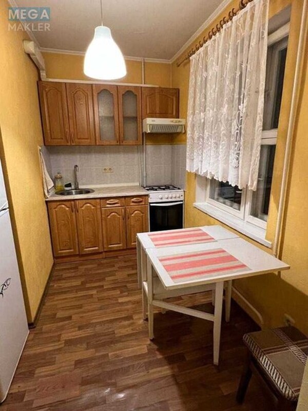 Оренда 1 кімнатної квартири, <a class="location-link" href="/kiev/" title="Недвижимость Київ">Київ</a>, <a class="location-link" href="/kiev/darnickij/" title="Недвижимость Дарницький район">Дарницький р-н</a>, Миколи Бажана просп., 5-Б (изображение 16)