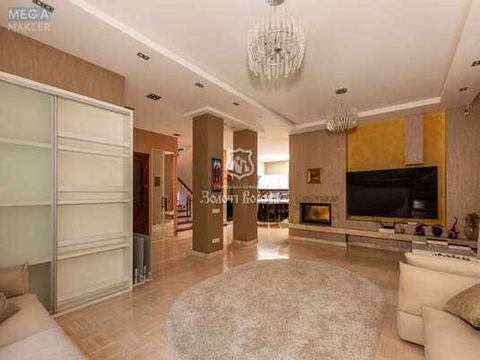Продаж дома, 2&nbsp;поверху, 296,10&nbsp;кв.м, 4&nbsp;кімнати, ділянка 20&nbsp;соток, <a class="location-link" href="/vishenki-selo-kv/" title="Недвижимость Вишеньки">Вишеньки</a>, Грушевського вул., 2 (изображение 5)