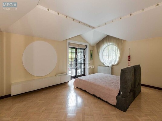 Продаж дома, 2&nbsp;поверху, 296,10&nbsp;кв.м, 4&nbsp;кімнати, ділянка 20&nbsp;соток, <a class="location-link" href="/vishenki-selo-kv/" title="Недвижимость Вишеньки">Вишеньки</a>, Грушевського вул., 2 (изображение 15)