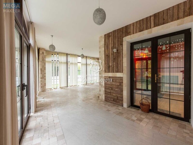 Продаж дома, 2&nbsp;поверху, 296,10&nbsp;кв.м, 4&nbsp;кімнати, ділянка 20&nbsp;соток, <a class="location-link" href="/vishenki-selo-kv/" title="Недвижимость Вишеньки">Вишеньки</a>, Грушевського вул., 2 (изображение 23)