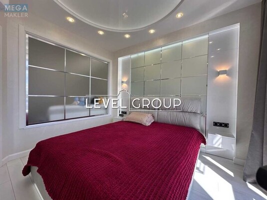Продаж 2 кімнатної квартири (86/35/21), 15 пов. 25 пов. будинку, <a class="location-link" href="/kiev/" title="Недвижимость Київ">Київ</a>, <a class="location-link" href="/kiev/pecherskij/" title="Недвижимость Печерський район">Печерський р-н</a>, Джона Маккейна вул., 3А (изображение 8)