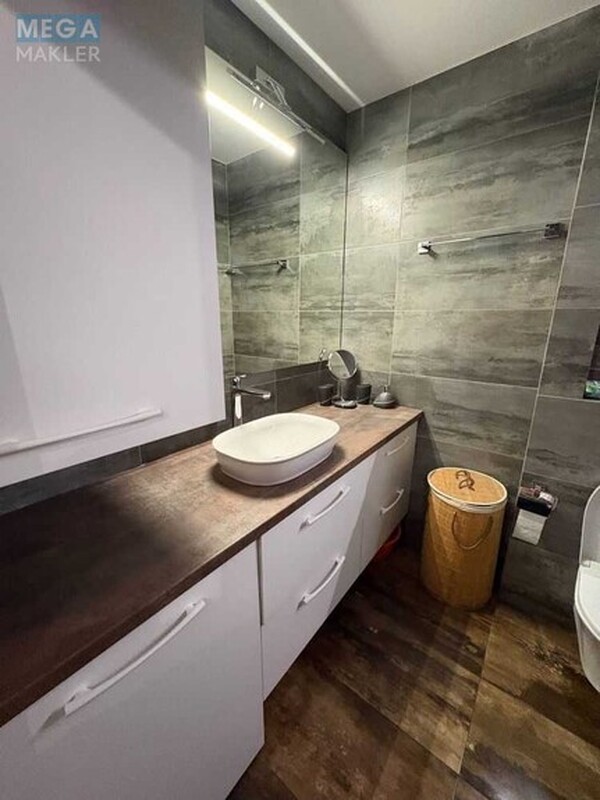 Оренда 2 кімнатної квартири, <a class="location-link" href="/kiev/" title="Недвижимость Київ">Київ</a>, <a class="location-link" href="/kiev/shevchenkovskij/" title="Недвижимость Шевченківський район">Шевченківський р-н</a>, Белорусская ул., 36А (изображение 8)