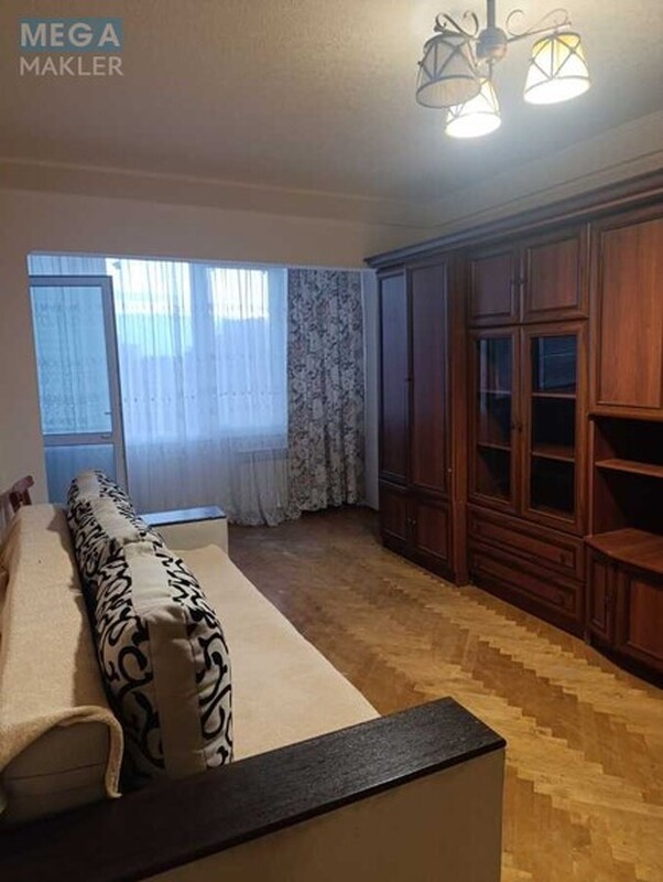 Оренда 1 кімнатної квартири, <a class="location-link" href="/kiev/" title="Недвижимость Київ">Київ</a>, <a class="location-link" href="/kiev/shevchenkovskij/" title="Недвижимость Шевченківський район">Шевченківський р-н</a>, Щусєва вул., 8А (изображение 2)