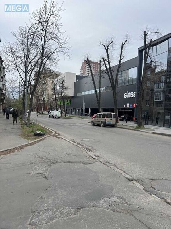 Оренда 2 кімнатної квартири, <a class="location-link" href="/kiev/" title="Недвижимость Київ">Київ</a>, <a class="location-link" href="/kiev/solomenskij/" title="Недвижимость Солом'янський район">Солом'янський р-н</a>, Машиностроительная ул., 34 (изображение 16)