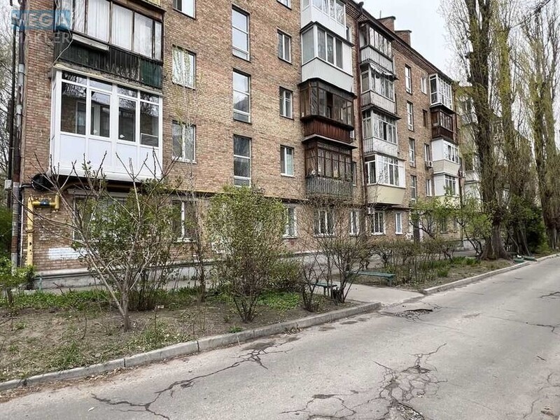 Оренда 2 кімнатної квартири, <a class="location-link" href="/kiev/" title="Недвижимость Київ">Київ</a>, <a class="location-link" href="/kiev/solomenskij/" title="Недвижимость Солом'янський район">Солом'янський р-н</a>, Машиностроительная ул., 34 (изображение 17)
