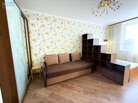 Оренда 1 кімнатної квартири, <a class="location-link" href="/kiev/" title="Недвижимость Київ">Київ</a>, <a class="location-link" href="/kiev/darnickij/" title="Недвижимость Дарницький район">Дарницький р-н</a>, Урлівська вул., 23В (изображение 5)
