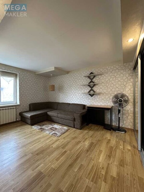 Продаж дома, 2&nbsp;поверху, 185&nbsp;кв.м, 5&nbsp;кімнат, ділянка 8&nbsp;соток, <a class="location-link" href="/novye-petrovcy/" title="Недвижимость Нові Петрівці">Нові Петрівці</a>, Вишневая, 17 (изображение 15)