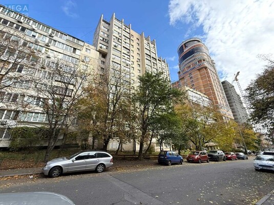 Оренда 2 кімнатної квартири, <a class="location-link" href="/kiev/" title="Недвижимость Київ">Київ</a>, <a class="location-link" href="/kiev/pecherskij/" title="Недвижимость Печерський район">Печерський р-н</a>, Предславинська вул., 25 (изображение 22)