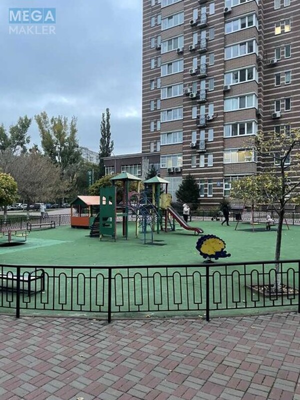 Оренда 3 кімнатної квартири, <a class="location-link" href="/kiev/" title="Недвижимость Київ">Київ</a>, <a class="location-link" href="/kiev/goloseevskij/" title="Недвижимость Голосіївський район">Голосіївський р-н</a>, Голосіївська вул., 13а (изображение 20)