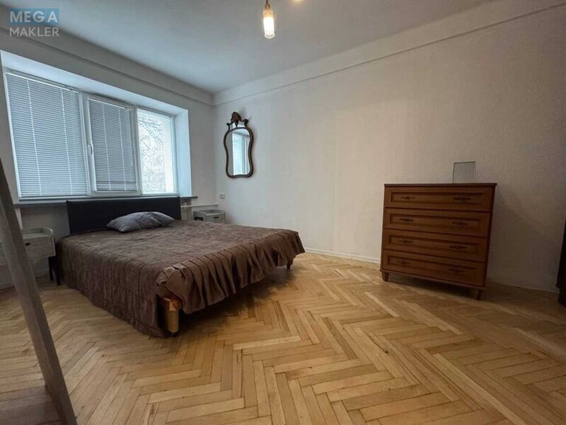 Оренда 2 кімнатної квартири, <a class="location-link" href="/kiev/" title="Недвижимость Київ">Київ</a>, <a class="location-link" href="/kiev/solomenskij/" title="Недвижимость Солом'янський район">Солом'янський р-н</a>, Курська вул., 11 (изображение 2)