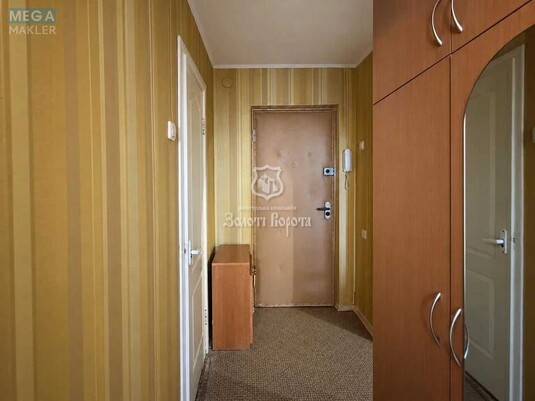 Продаж 1 кімнатної квартири (32,4/12,9/7,3), 8 пов. 9 пов. будинку, <a class="location-link" href="/kiev/" title="Недвижимость Київ">Київ</a>, <a class="location-link" href="/kiev/svyatoshinskij/" title="Недвижимость Святошинський район">Святошинський р-н</a>, Зодчих вул., 74 (изображение 11)