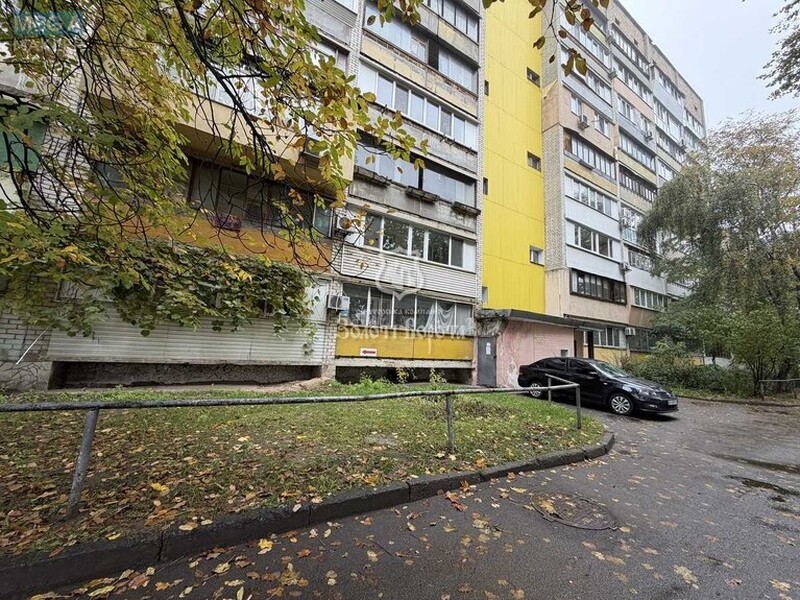 Продаж 1 кімнатної квартири (32,4/12,9/7,3), 8 пов. 9 пов. будинку, <a class="location-link" href="/kiev/" title="Недвижимость Київ">Київ</a>, <a class="location-link" href="/kiev/svyatoshinskij/" title="Недвижимость Святошинський район">Святошинський р-н</a>, Зодчих вул., 74 (изображение 15)