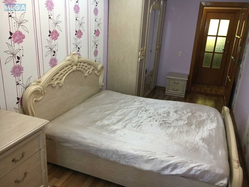 Оренда 2 кімнатної квартири, <a class="location-link" href="/kiev/" title="Недвижимость Київ">Київ</a>, <a class="location-link" href="/kiev/svyatoshinskij/" title="Недвижимость Святошинський район">Святошинський р-н</a>, Академика Королева просп., 12г (изображение 4)