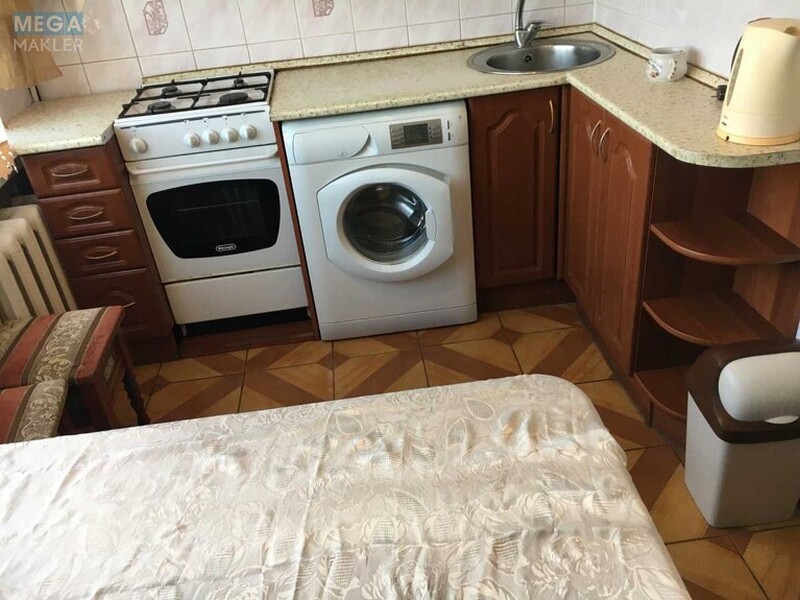 Оренда 2 кімнатної квартири, <a class="location-link" href="/kiev/" title="Недвижимость Київ">Київ</a>, <a class="location-link" href="/kiev/svyatoshinskij/" title="Недвижимость Святошинський район">Святошинський р-н</a>, Академика Королева просп., 12г (изображение 11)