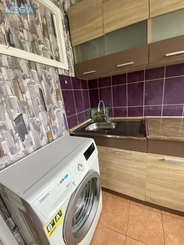 Оренда 1 кімнатної квартири, <a class="location-link" href="/kiev/" title="Недвижимость Київ">Київ</a>, <a class="location-link" href="/kiev/podolskij/" title="Недвижимость Подільський район">Подільський р-н</a>, Межевой пер., 3а (изображение 2)