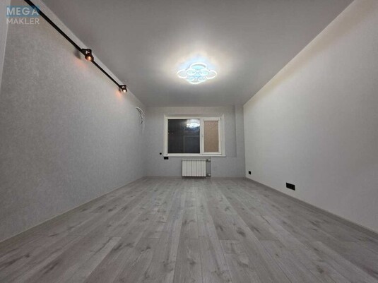 Продаж 3 кімнатної квартири (72/42/9), 1 пов. 9 пов. будинку, <a class="location-link" href="/kiev/" title="Недвижимость Київ">Київ</a>, <a class="location-link" href="/kiev/desnyanskij/" title="Недвижимость Деснянський район">Деснянський р-н</a>, Владимира Маяковского просп., 22А (изображение 15)