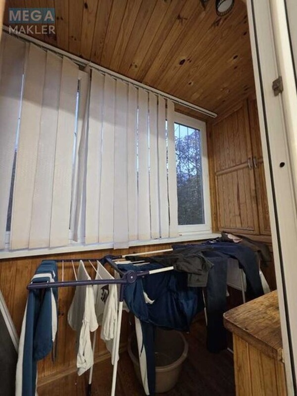 Продаж 3 кімнатної квартири (72/42/9), 1 пов. 9 пов. будинку, <a class="location-link" href="/kiev/" title="Недвижимость Київ">Київ</a>, <a class="location-link" href="/kiev/desnyanskij/" title="Недвижимость Деснянський район">Деснянський р-н</a>, Владимира Маяковского просп., 22А (изображение 21)