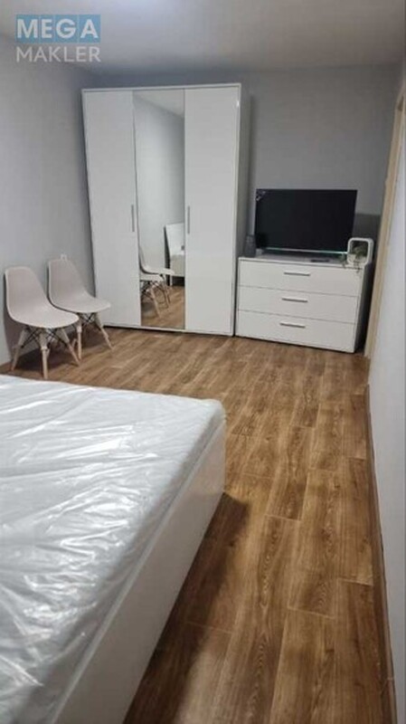 Продаж 1 кімнатної квартири (35/17/7,7), 2 пов. 5 пов. будинку, <a class="location-link" href="/kiev/" title="Недвижимость Київ">Київ</a>, <a class="location-link" href="/kiev/goloseevskij/" title="Недвижимость Голосіївський район">Голосіївський р-н</a>, Науки просп., 86/2 (изображение 4)