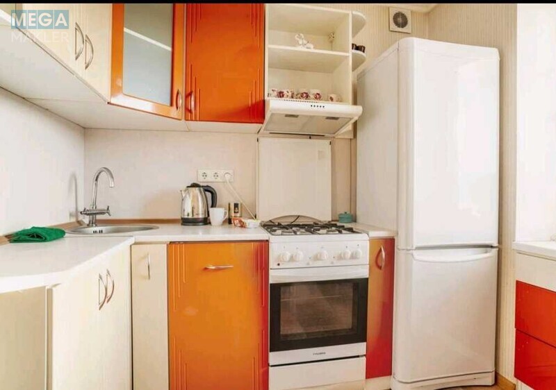 Оренда 1 кімнатної квартири, <a class="location-link" href="/kiev/" title="Недвижимость Київ">Київ</a>, <a class="location-link" href="/kiev/podolskij/" title="Недвижимость Подільський район">Подільський р-н</a>, Костянтинівська вул., 45 (изображение 2)