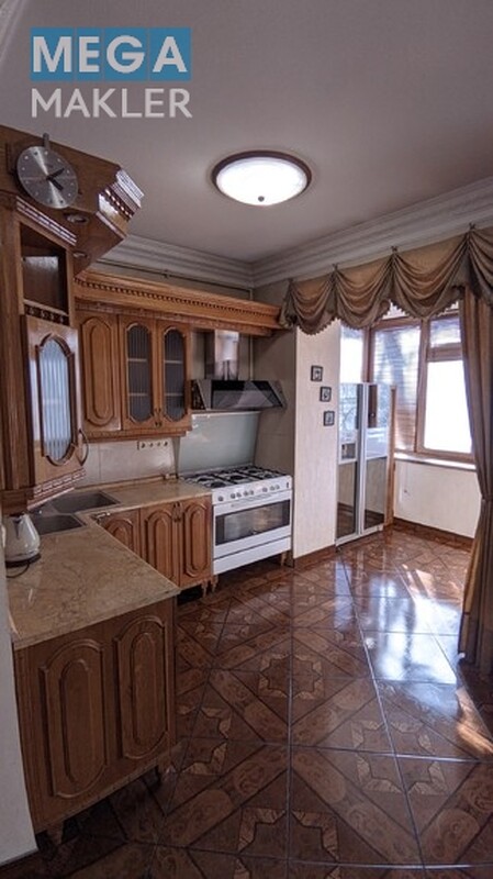 Оренда 2 кімнатної квартири, стандарт, <a class="location-link" href="/kiev/" title="Недвижимость Київ">Київ</a>, <a class="location-link" href="/kiev/pecherskij/" title="Недвижимость Печерський район">Печерський р-н</a>, Первомайского 9А ( <img src="https://megamakler.com.ua/metro/00ff00.gif" alt="" class="metro" /> м. Кловская, 2 ) (изображение 6)